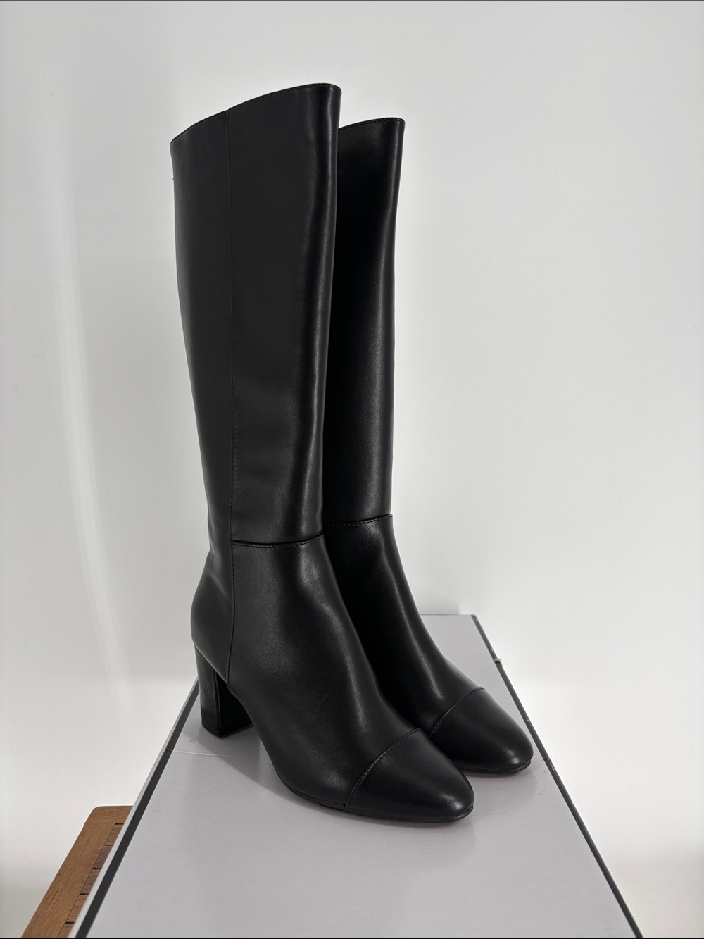 NEW GUESS PALISA3 Knee-High Black Heel Boots